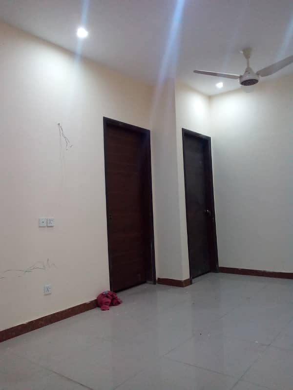 2nd Floor 240yards Portion For Rent For Silent Commercial Purpose 6