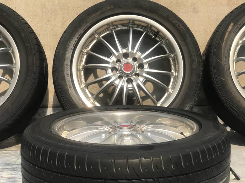 Alloy wheels 17'' with low profile tires 8