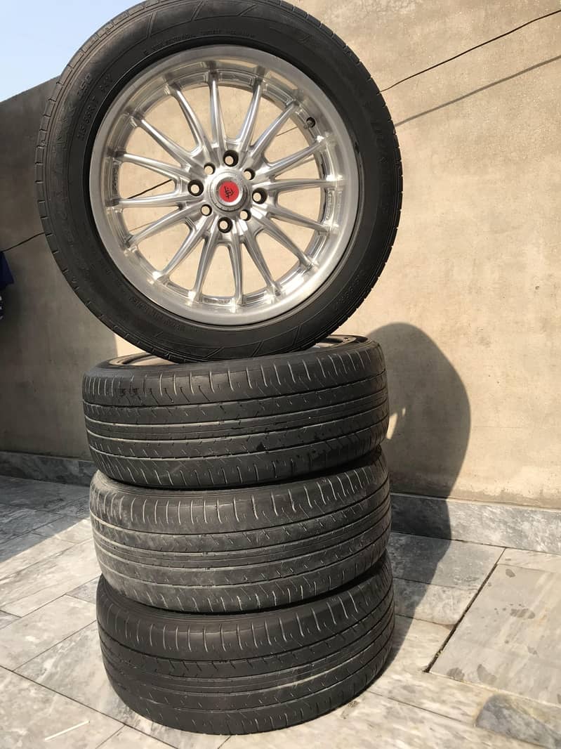 Alloy wheels 17'' with low profile tires 14