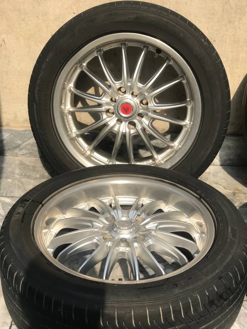 Alloy wheels 17'' with low profile tires 16