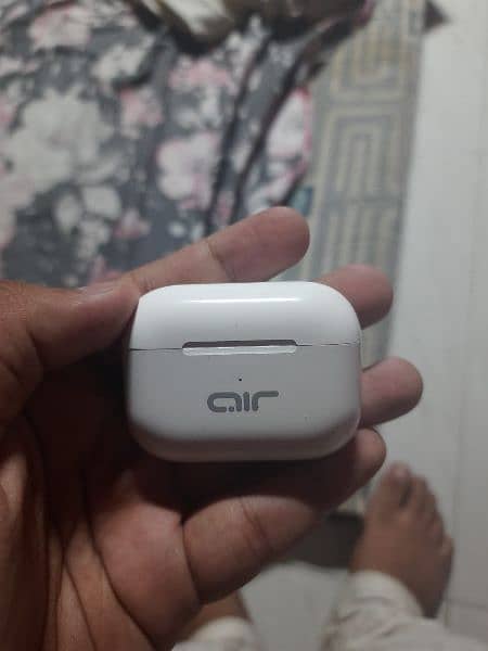 air pods 2nd generation 4
