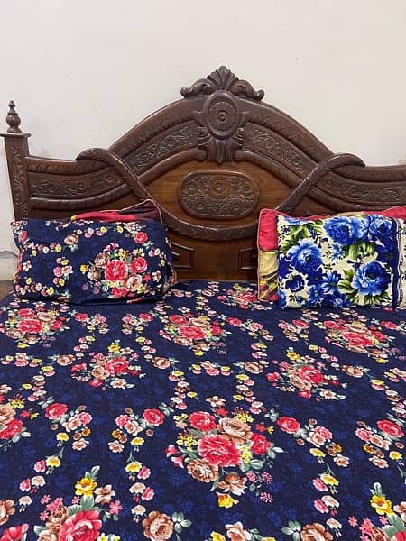 chinot bed set with dressing table 1