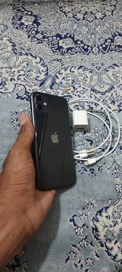 I phone 11/ 128gb FU with charger