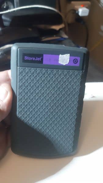 1 TB portable harddrive Transend 2