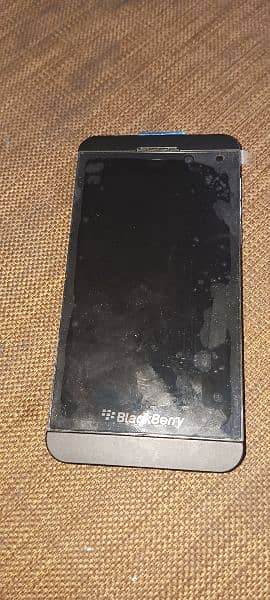 BlackBerry Z10 Brand New 4