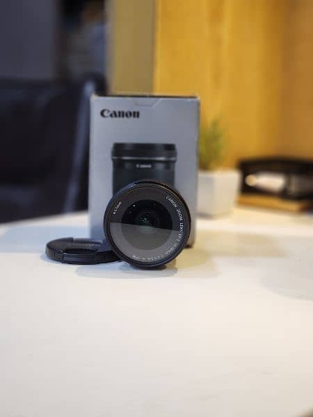 Canon 10-18mm F/4.5-5.6 IS STM 1