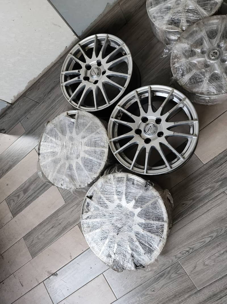 16 inch Alloy rims imported from Japan 1