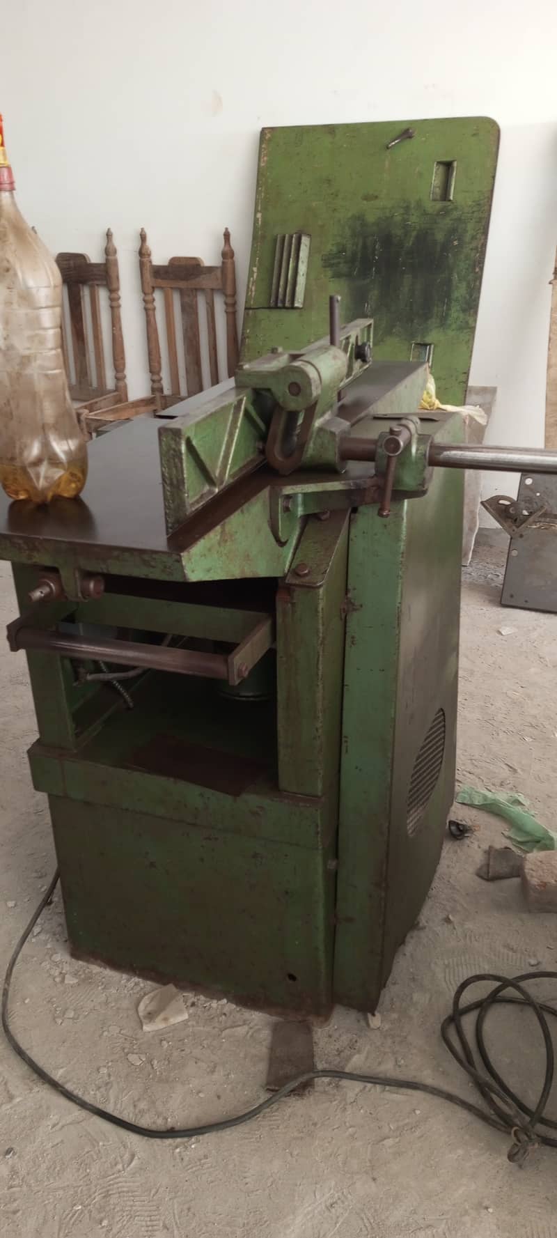 Used and super old wood cutting machines for sale 3