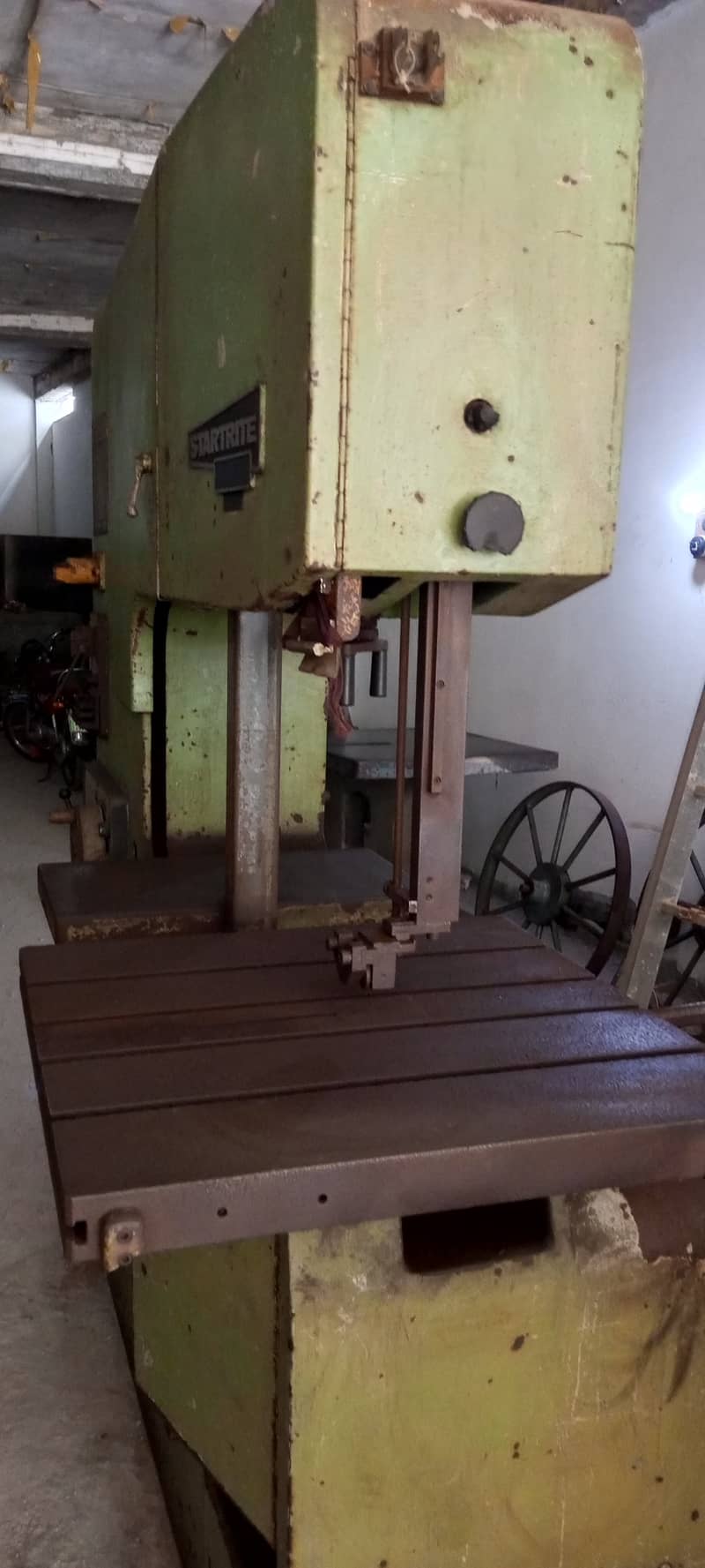 Used and super old wood cutting machines for sale 7