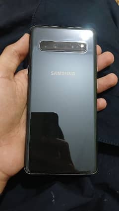 Samsung S10 Plus 5G with original charger