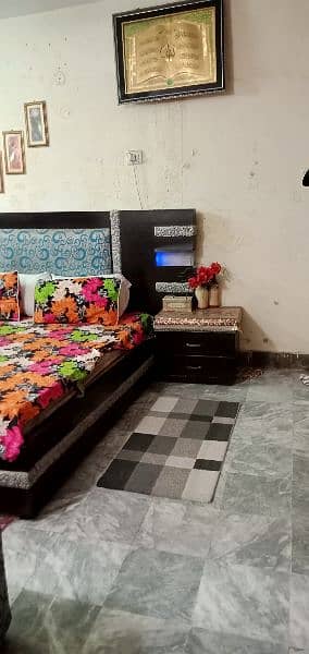 Bed set / Double bed / Single bed / Side tables 2