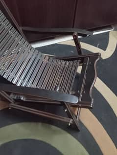 Relaxing Chair ( Teak Wood )