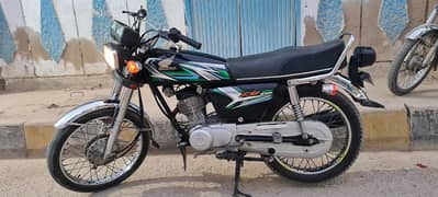 Honda cg 125 2023  11 month karachi number