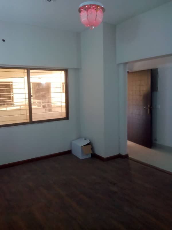 1st floor New West Open 3 Bed D/D Flat For Sale In Gulshan Block 1 1