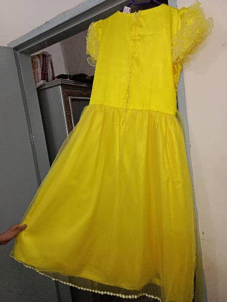 yellow frock 10 to 13 years old 4