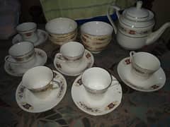tea set and dessert bowls