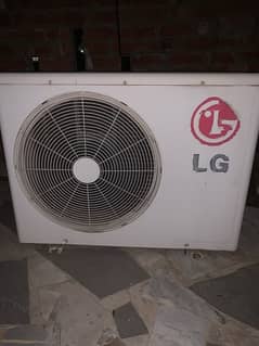 LG Jet cool 1.5 Ton Genuine condition