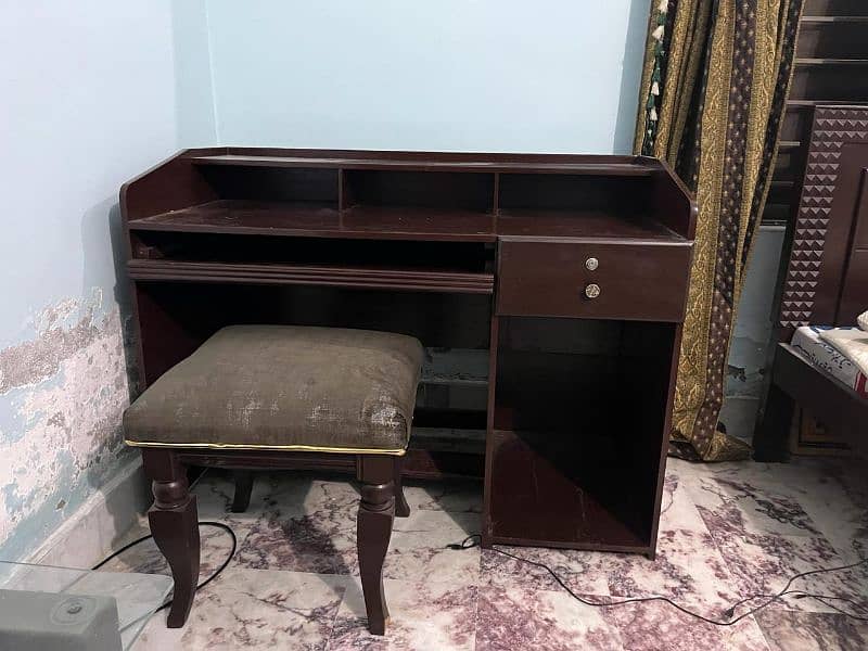 computer table for sale 0