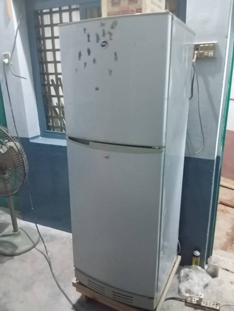 Refrigerator PEL 0