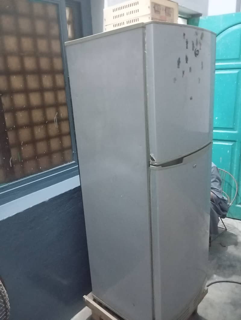 Refrigerator PEL 1