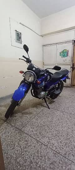 Yamaha ybr 125 G 0