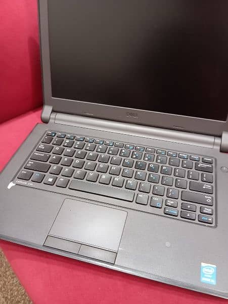 Dell laptop Core i3 generation 5 1