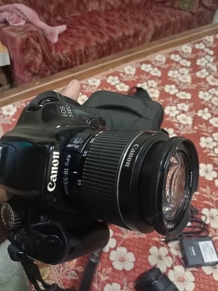 Canon EOS 550D DSLR Camera with 2 Lenses 4