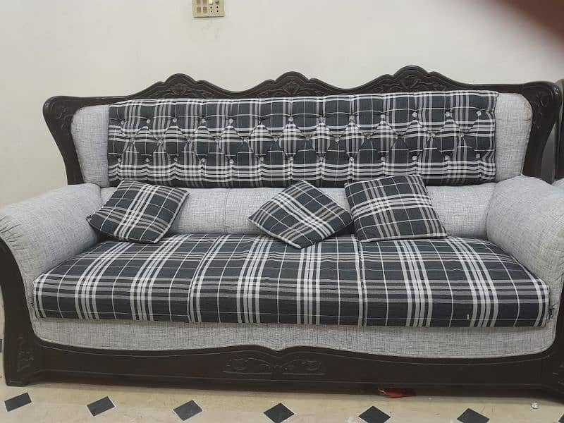 great sofa set 3-1-3-1 four sofas great condition slightly use likenew 2