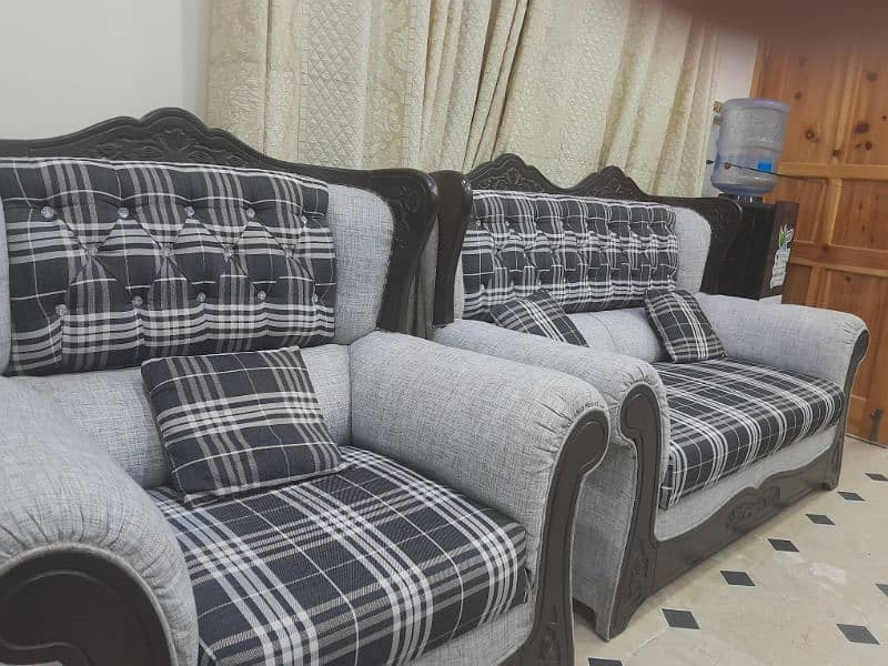 great sofa set 3-1-3-1 four sofas great condition slightly use likenew 9