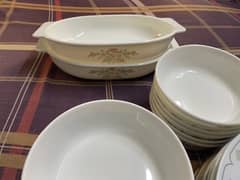 Pyrex dinner set 0