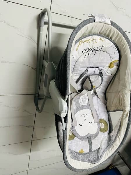 Mastela 4 in 1 bassinet 5