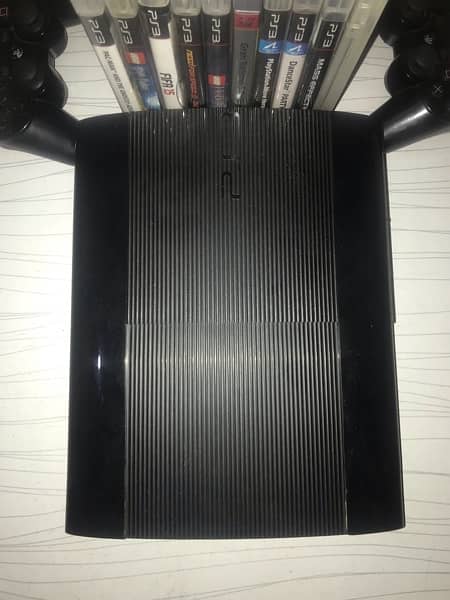 PlayStation 3 super slim 500gb 2