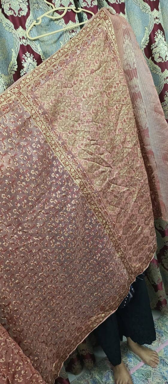 Slightly Used Fancy Ladies Dresses And Sarees 11