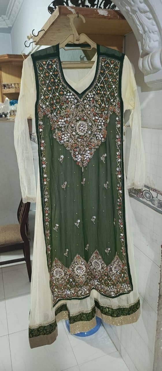 Slightly Used Fancy Ladies Dresses And Sarees 18