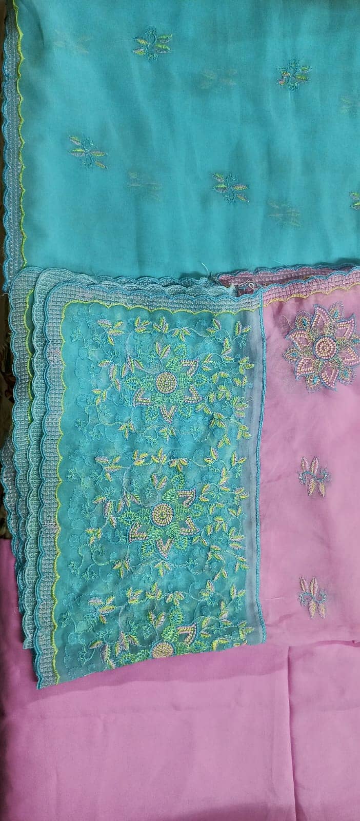 Slightly Used Fancy Ladies Dresses And Sarees 19