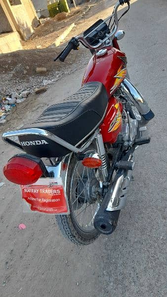 Honda 125 cc 3