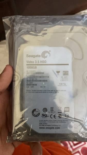 Seagate 1TB Brand New Harddisk Video HDD 2