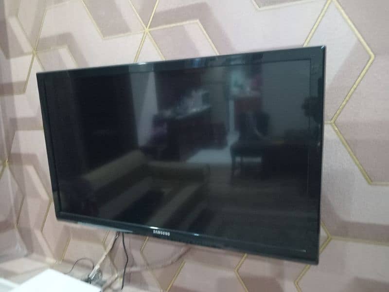 Original Samsung LED TV 3