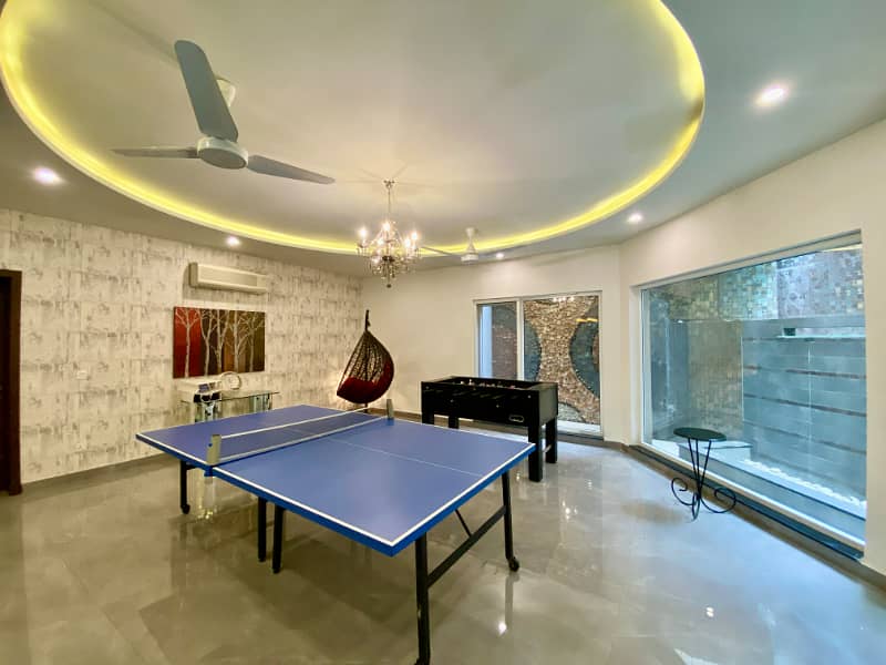 A Beautiful 1 Kanal Fully Furnished Luxury House Is Available For Rent In PHASE 6 DHA, Lahore. 21