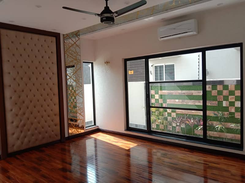 A Beautiful 1 Kanal House Is Available For Rent In PHASE 5 DHA, Lahore 30