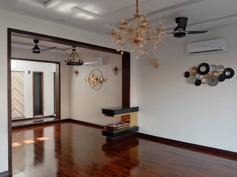 A Beautiful 1 Kanal House Is Available For Rent In PHASE 5 DHA, Lahore 36