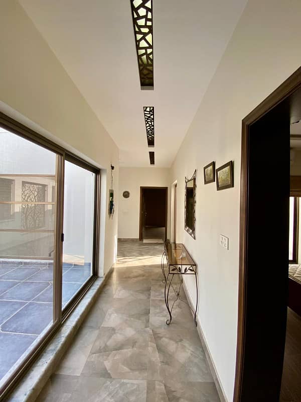 A Beautiful 10 Marla House Is Available For Rent In PHASE 5 DHA, Lahore. 20