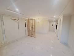 Luxurious 440 SQFT Studio Apartment for Sale in Bahria Town Lahore's Iqbal Block! 0