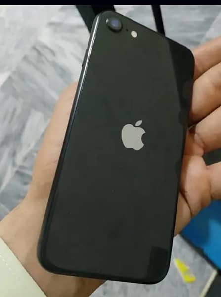 iPhone SE 2020 5