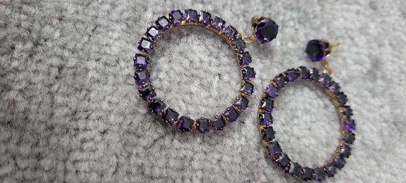 purple earings 1