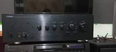 YAMAHA stereo integrated amplifier