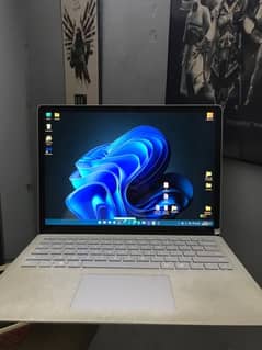 Microsoft Surface Laptop 1769 mint condition