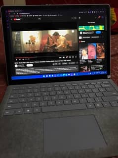Microsoft Surface Laptop 1769 core i5 8th gen 16gb ram 256gb ssd