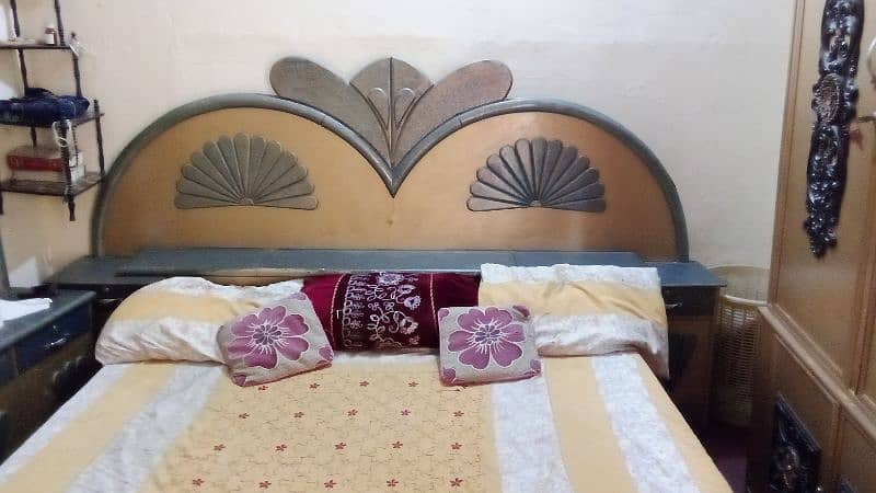 King Size Wooden Bed With 2 Side Tables and with Mattress 0