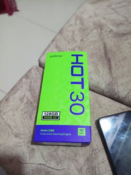 Infinix hot 30 for sale apni offer da 0